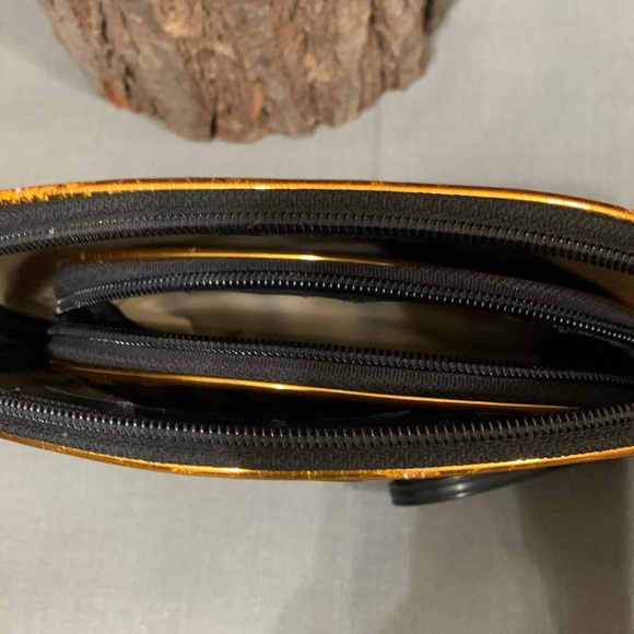 Set of 2 Cosmetic Bags. brown /Black - Picture 6 of 6